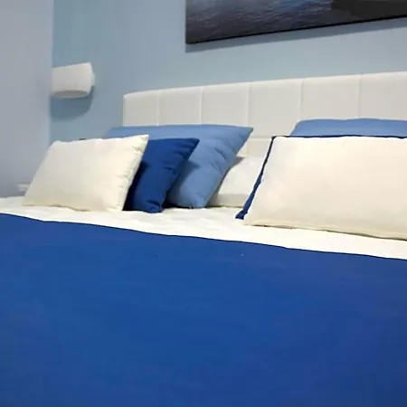 Blu Sea Bed & Breakfast 4*