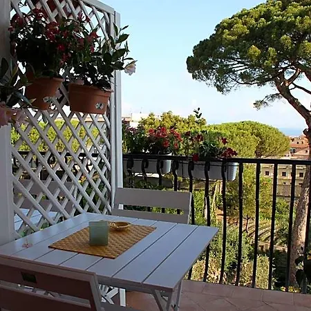 Blu Sea Bed & Breakfast 4*